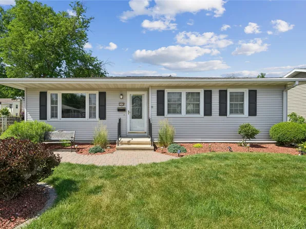 1530 McGowan Blvd, Marion, IA 52302