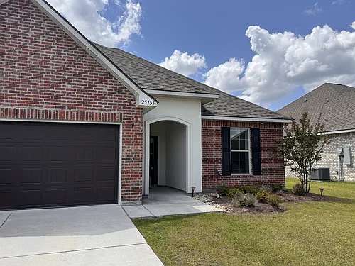 25755 Pristine St Photo 1