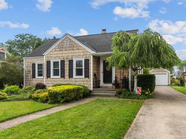 526 48th St, Sandusky, OH 44870