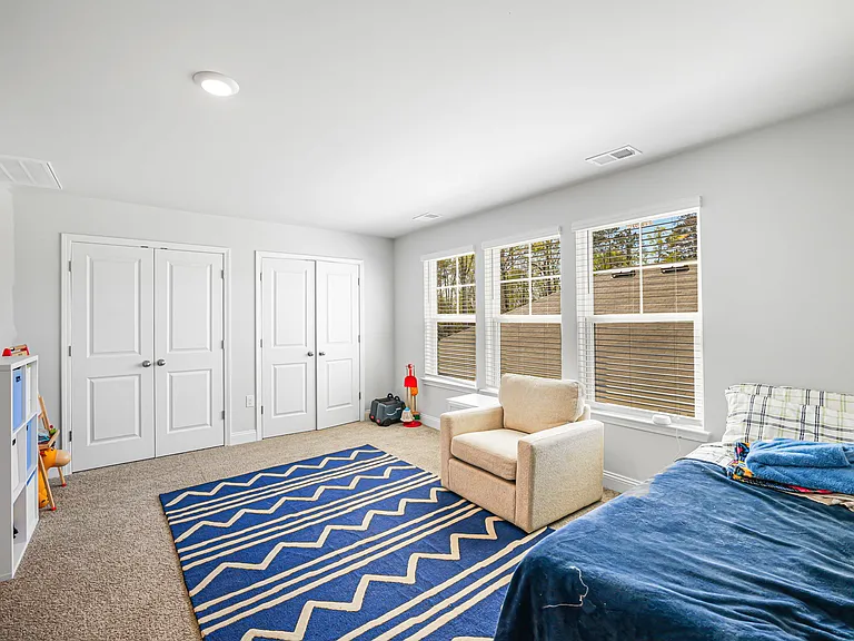 246 Bluff View Ln — Photo 31