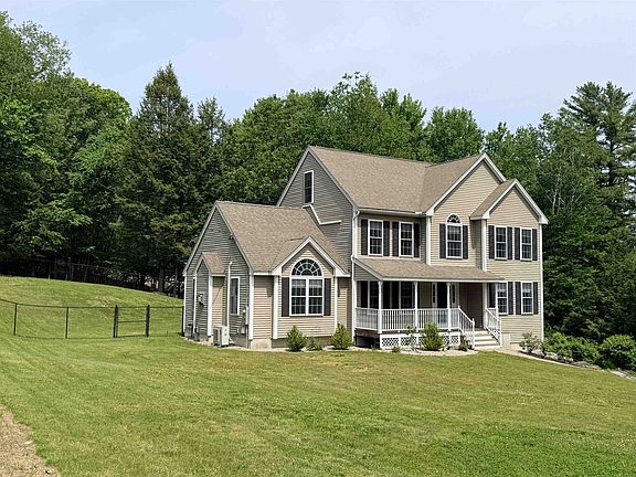 4th image of 173 Oak Hill Road