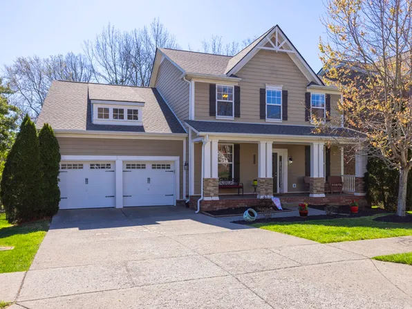 5040 Falling Water Rd, Nolensville, TN 37135