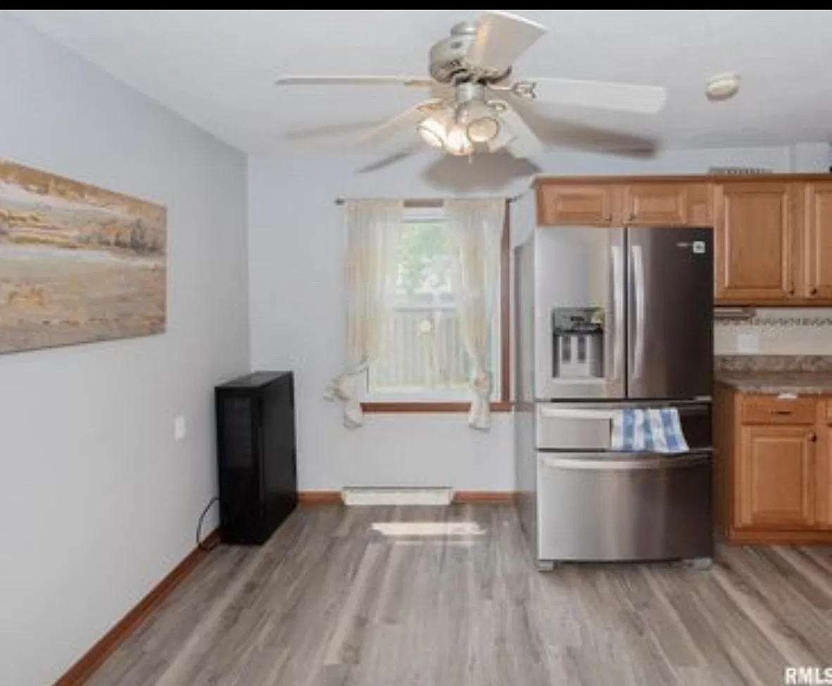 3 bed, 1008 sqft, $1,850 — Photo 4