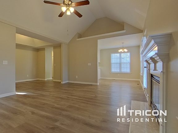 4th image of 216 Turtle Creek Dr