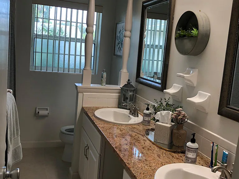 625 Dunraven Dr — Photo 10