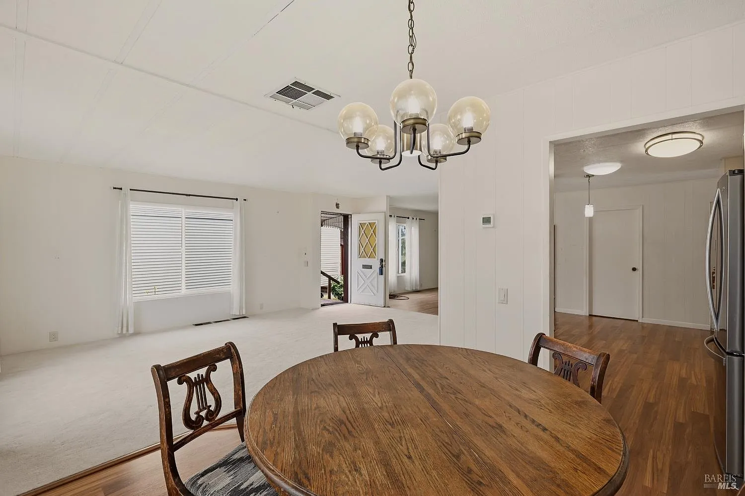 61 Westgate Circle - Photo 4