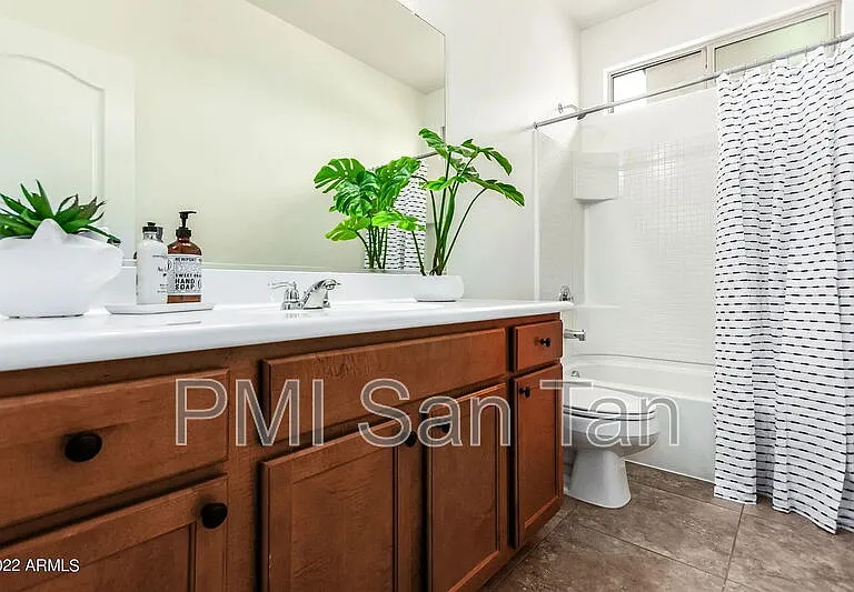 23797 S 213th St — Photo 11