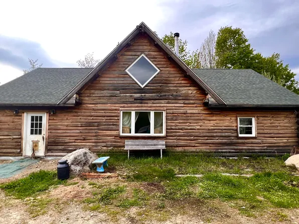 70 Sevey Road, Ripley, ME 04930
