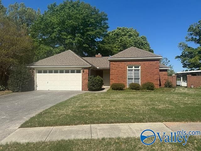 1st image of 1805 Edgemere Ct SE