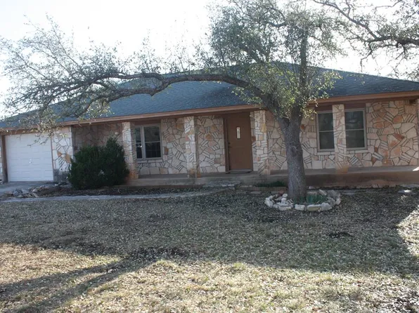 190 Ranchland Dr, Mountain Home, TX 78058