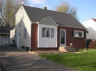 96 Southgate Rd, Cheektowaga, NY 14215