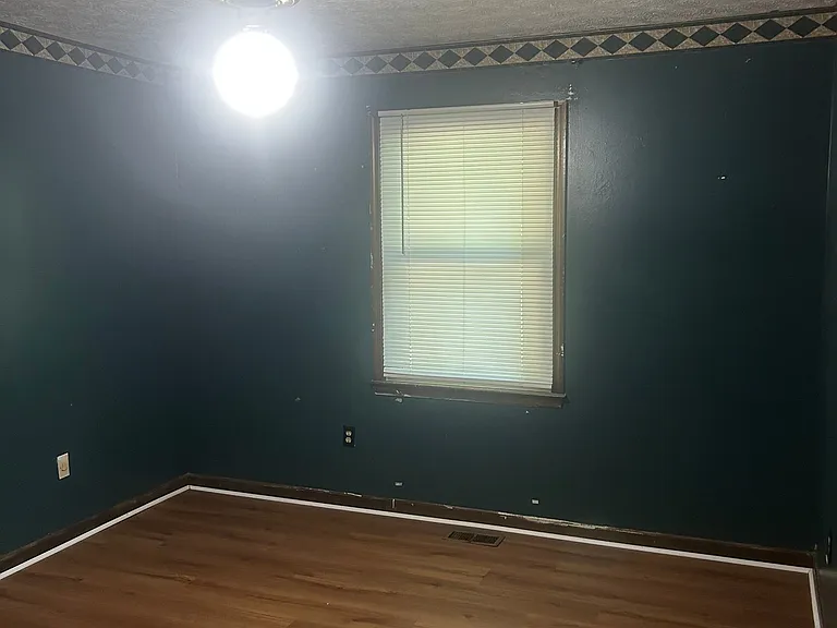 198 Fairfield Cir — Photo 9