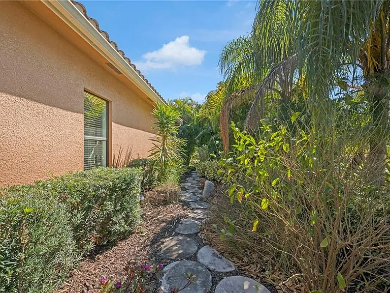 13404 Monticello Blvd — Photo 3
