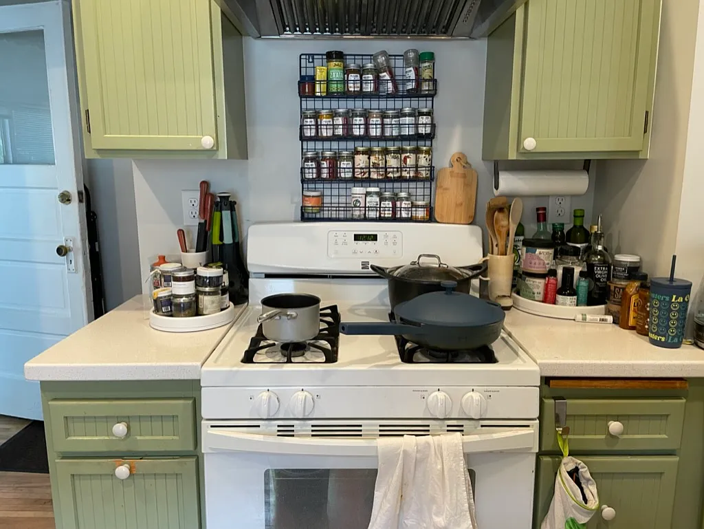3 bed, 2164 sqft, $2,800 — Photo 3