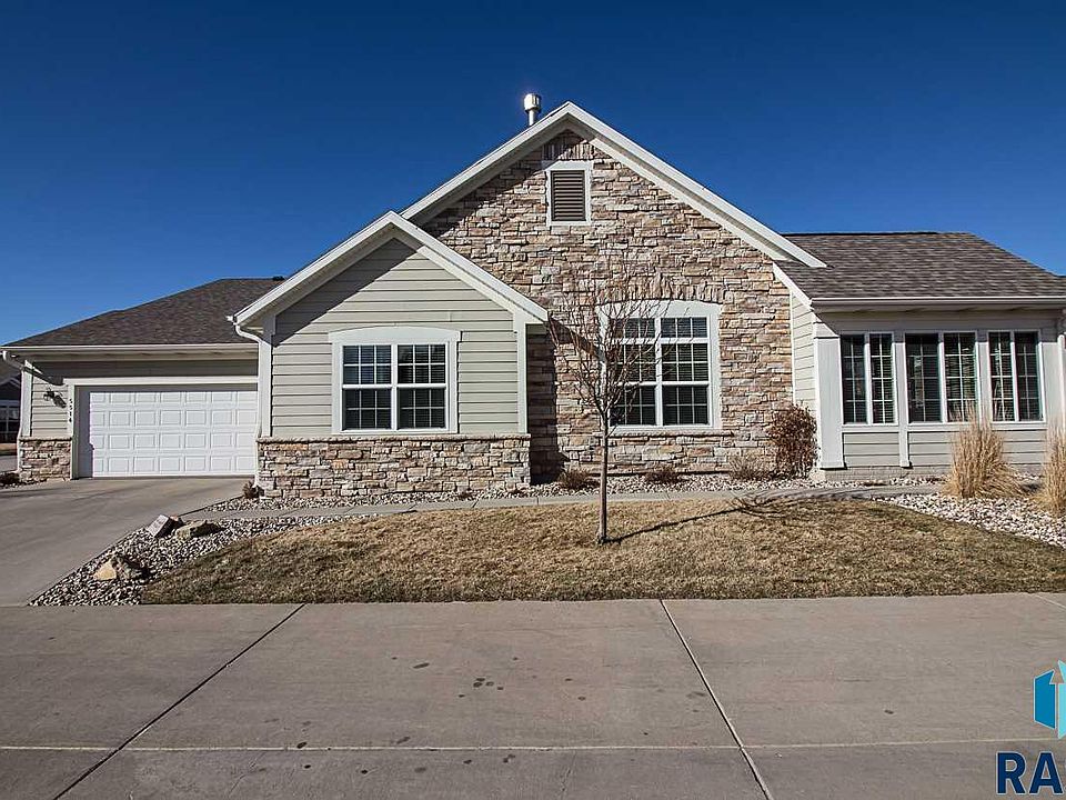 1st image of 5514 E Eastbridge Pl Unit B