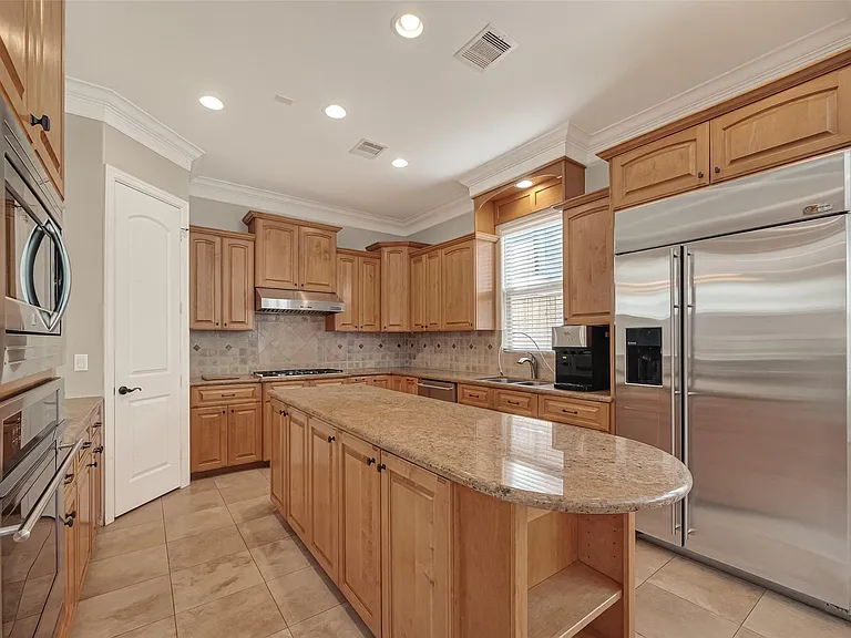 5319 Fayette St — Photo 16