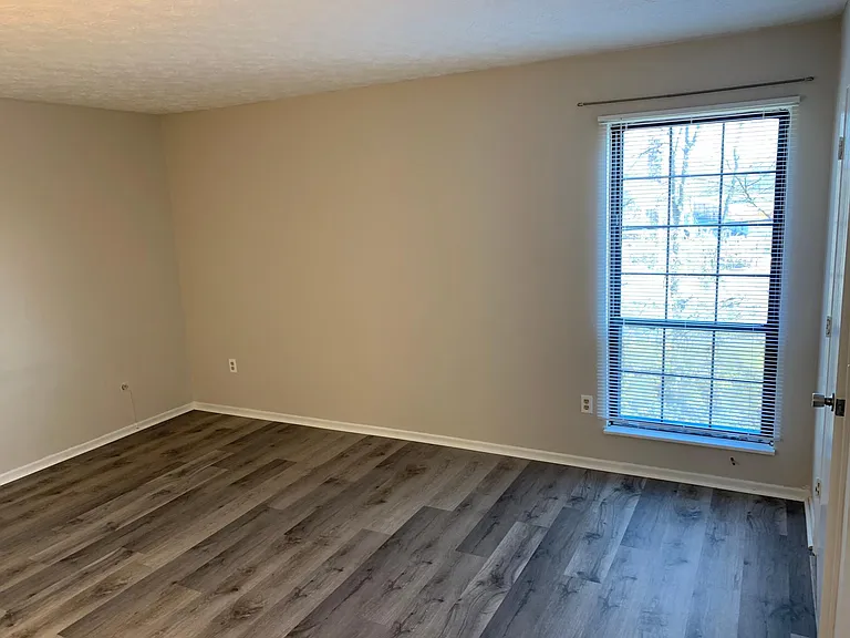 3329 Betty Ct #3329 — Photo 36