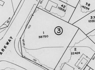 179-185 Lynn Fells Pkwy, Saugus, MA 01906