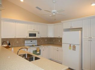 214 Cloverleaf Rd, Lake Placid, FL 33852