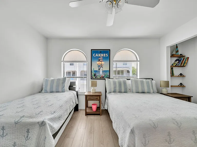 91 Norwood Dr #12 — Photo 17