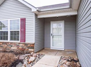 12404 Hummingbird Cv, Fort Wayne, IN 46845