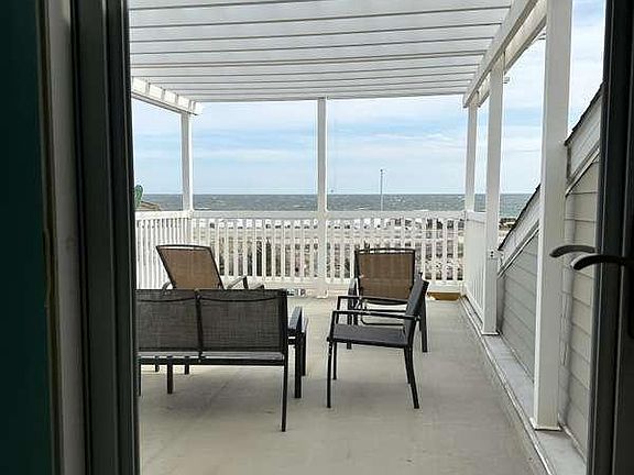 3rd image of 73 Spinnaker Dr #2