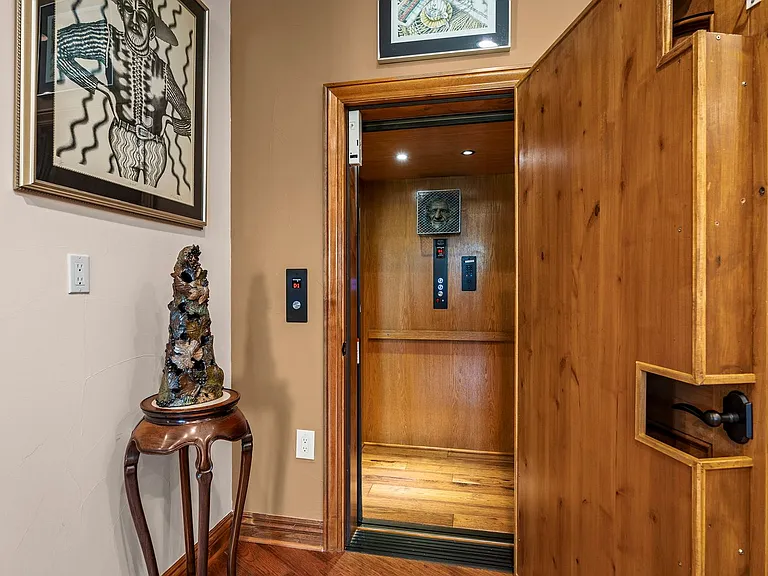 345 Country Club Dr — Photo 11