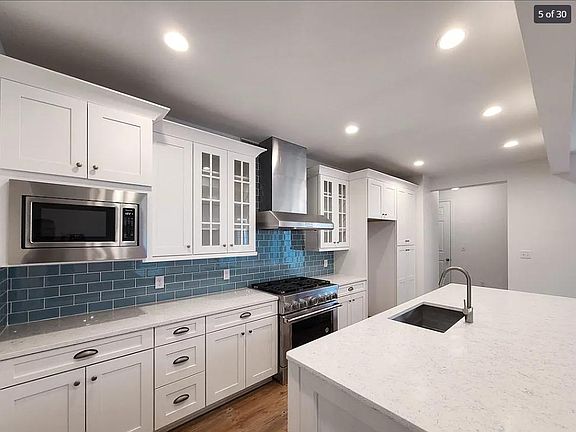 2nd image of 707 Withers Park Dr