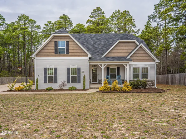 1260 Whitney Drive, Aberdeen, NC 28315