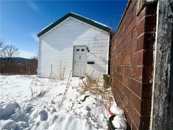 520 Stone Blvd, Wheeling, WV 26003