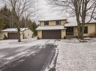 3025 State Rd, Medina, OH 44256