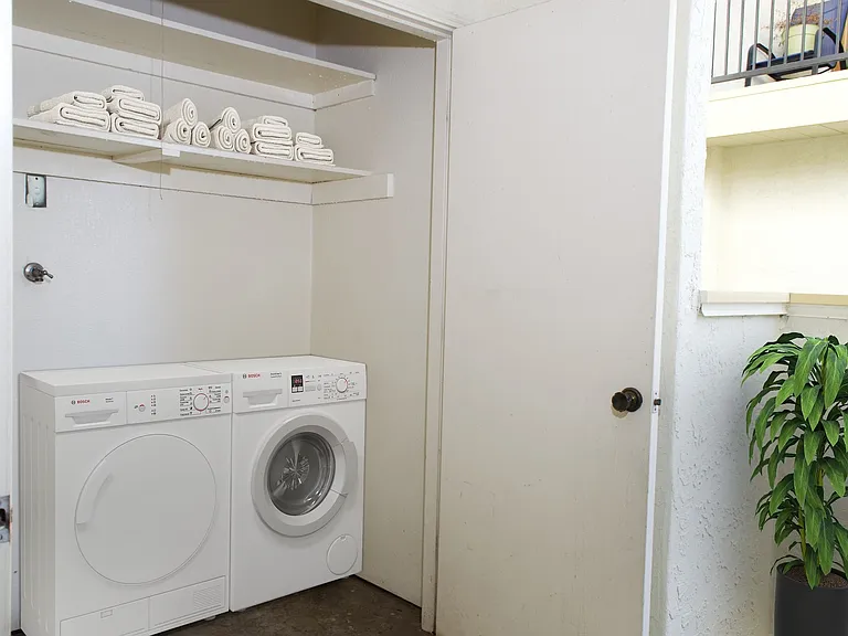 Panorama Pines Apartments — Photo 26