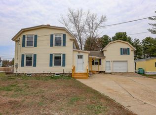 2 Gamache Rd, Derry, NH 03038