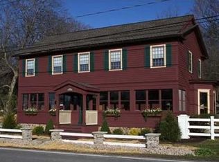 833 Pittsford Mendon Center Rd, Pittsford, NY 14534