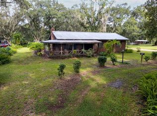 610 Jerry Smith Rd, Dover, FL 33527