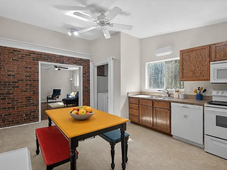 920 Shadylawn Rd — Photo 30