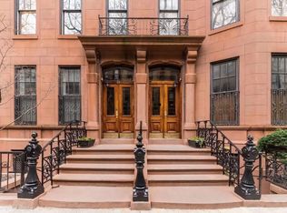 69 Perry St APT 2, New York, NY 10014
