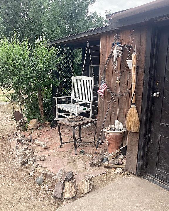 2nd image of 321 Mountain View Ave