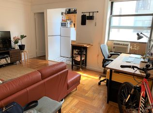 306 W 75th St APT 1E, New York, NY 10023