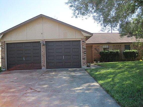 2nd image of 603 Monterrey Dr