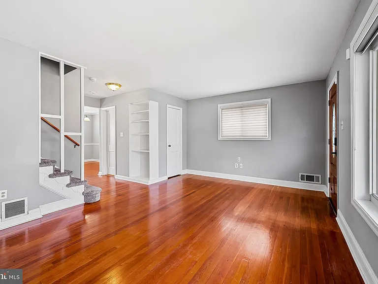 7409 25th Ave — Photo 7