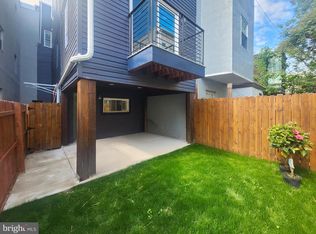 429 Tasker St, Philadelphia, PA 19148