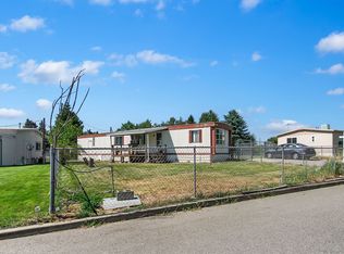 17209 E Coach Dr, Greenacres, WA 99016