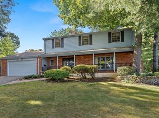 26 Bayberry Rd, Danvers, MA 01923