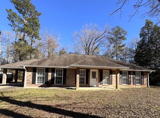 154 W Hawthorne Rd, Leesville, LA 71446