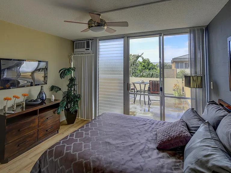 Waena Apartments — Photo 3