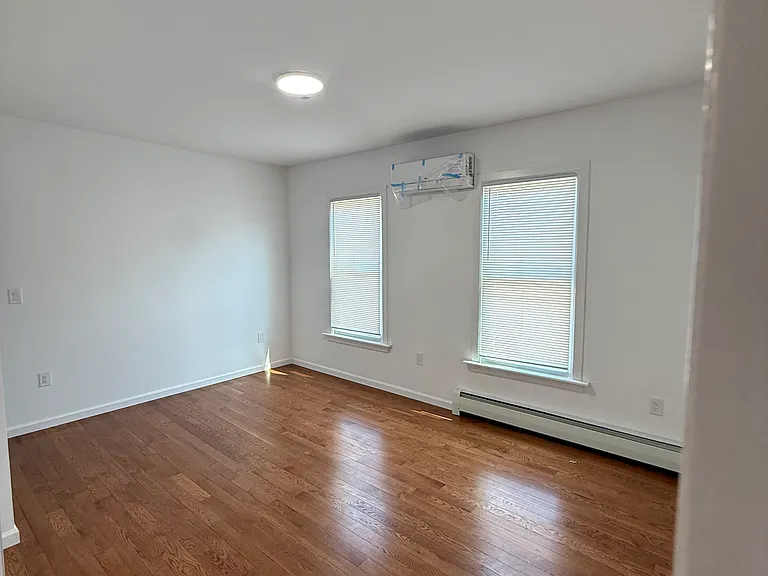 49-53 Mercer St #2 — Photo 15