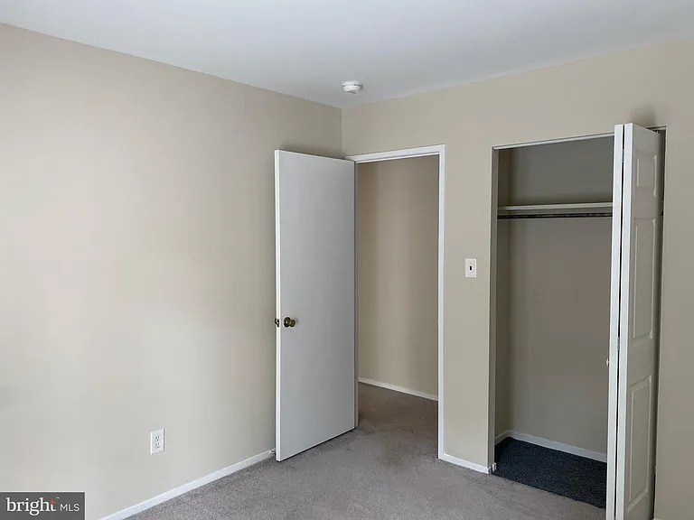 2804 Cambridge Dr — Photo 20