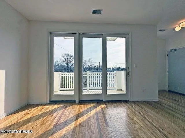 2 bed, $3,400 — Photo 4