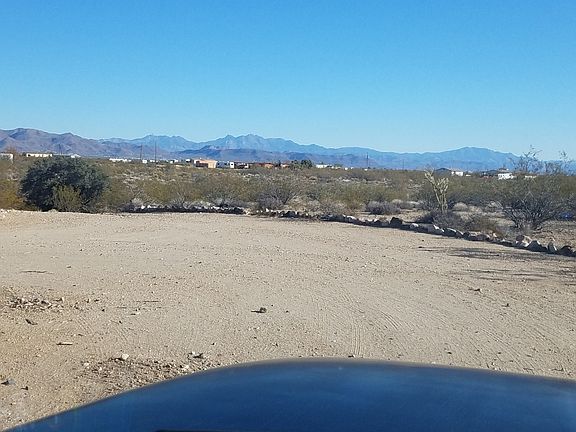 Mountain views to Northeast
